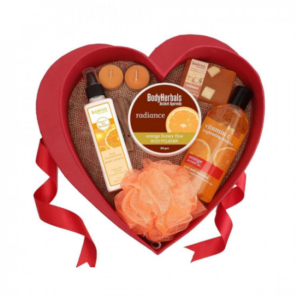 The best gift box hamper for mom in India- Spa Day with Mom