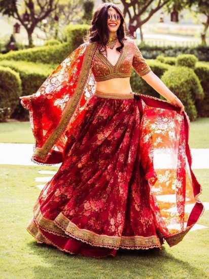 Designer Sabyasachi Inspired Taffeta Silk Maroon Lehenga Choli for Women  With Embroidery, Wedding Wear Bridal Lengha Choli Bollywood Lehenga - Etsy